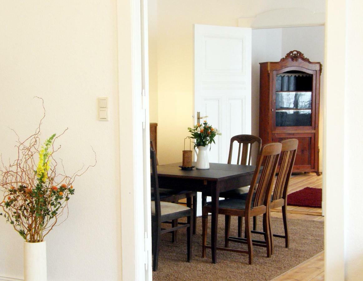 Elegante Altbauwohnung Berlín Exteriér fotografie